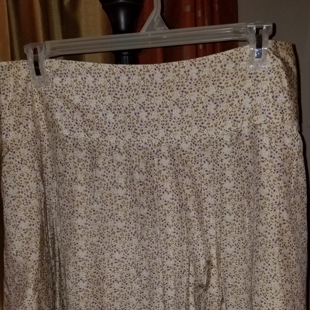 Womens skirt